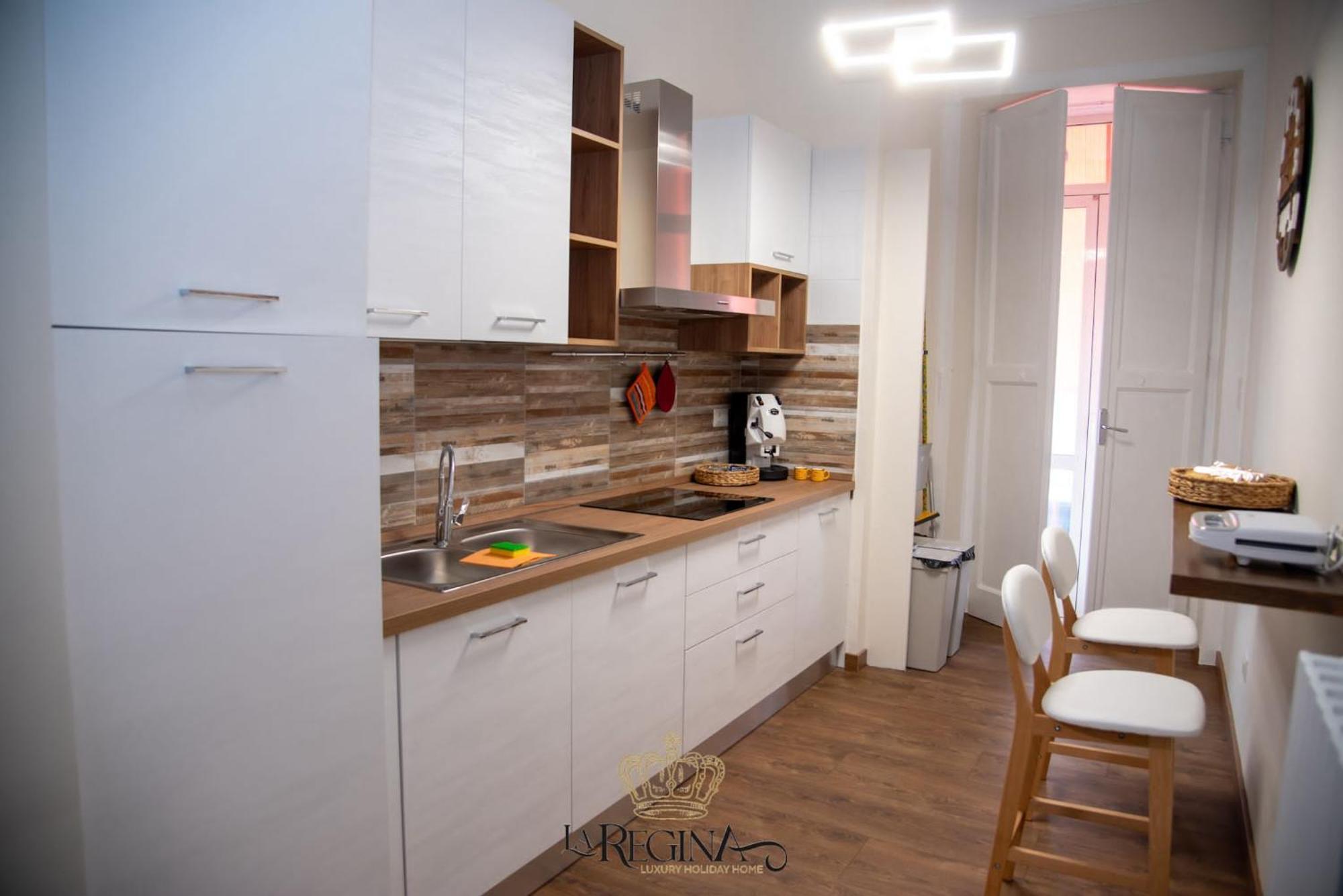 La Regina Luxury Holiday Home กาวา เด ตีร์เรนี ภายนอก รูปภาพ